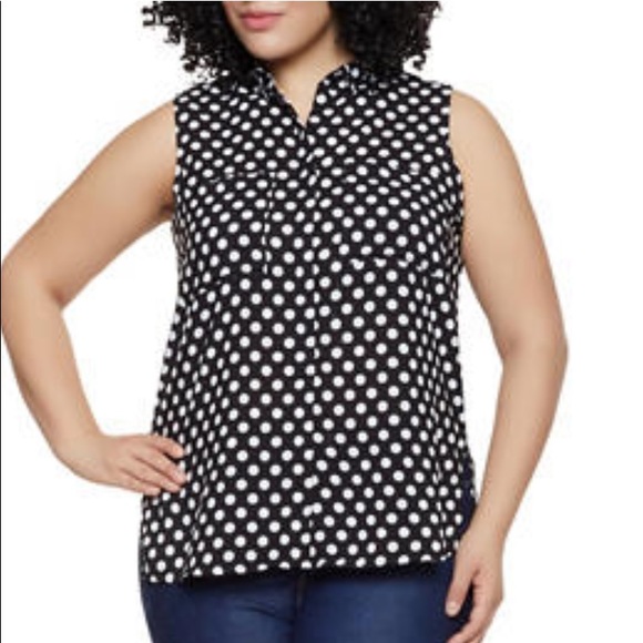 Polka dot button down sleeveless top - Picture 1 of 1